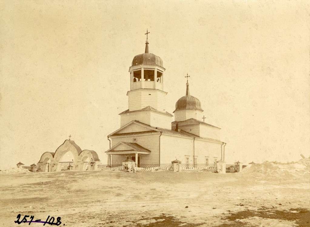 Старинная церковь в селе Кабань