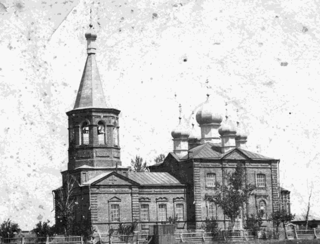 Большая каменная церковь в селе Архангельское