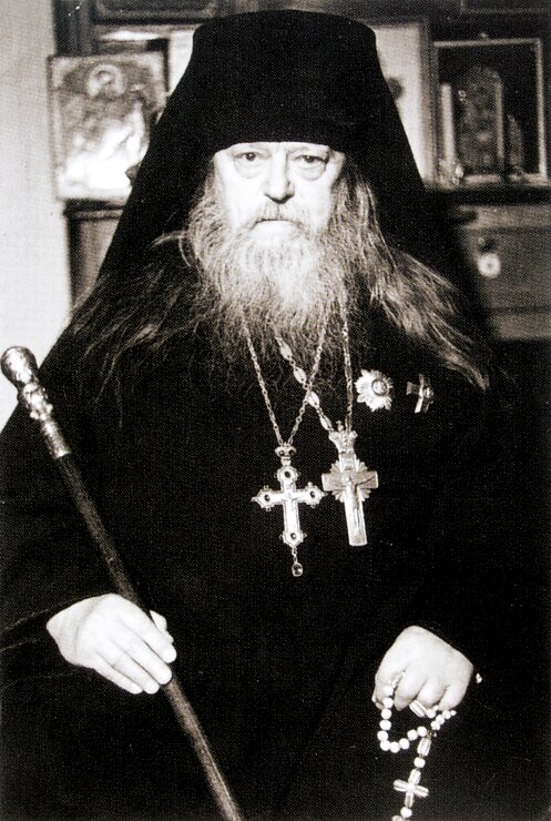 священник Стефан Домусчи