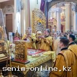 "Твоя от Твоих, Тебе приносяще, о всех и за вся..."